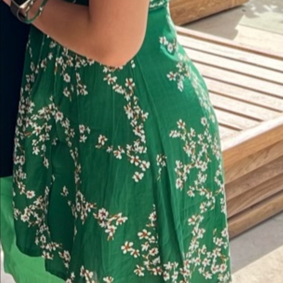 Faithfull the brand mini wrap dress ruffled sleeve - Picture 3 of 3